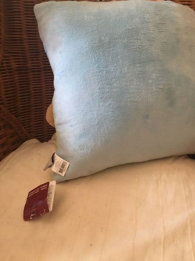 Cojines infantiles. Leer descripción.