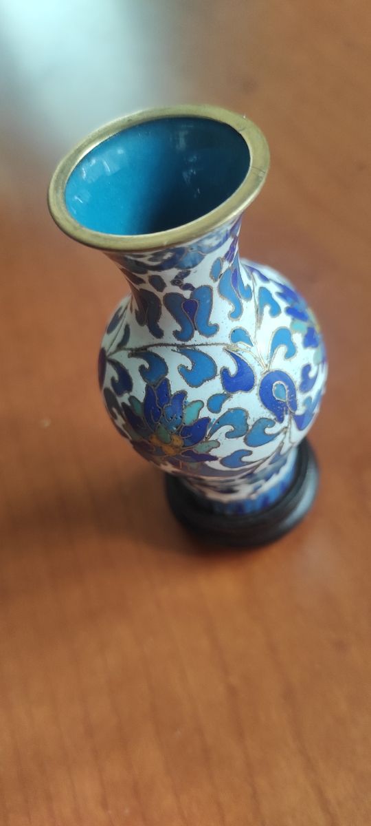 Vaso decorato smalto Cloisonne