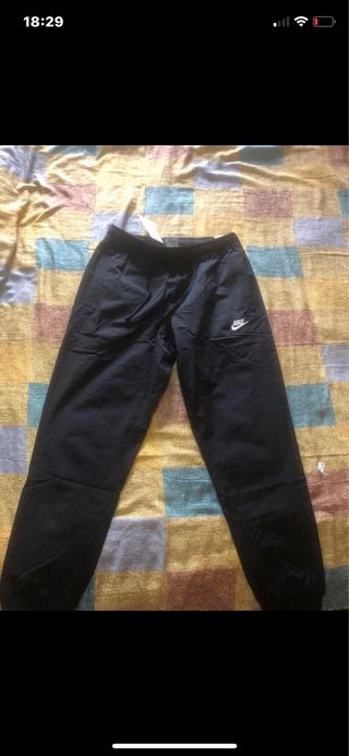 Pantaloni nike