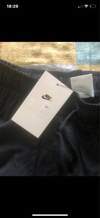 Pantaloni nike