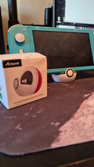 Base carga tipo C Pokeball