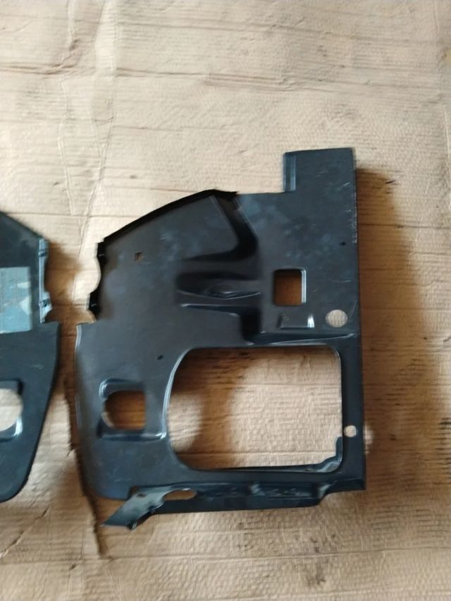 Alojamiento de Faro Peugeot 309