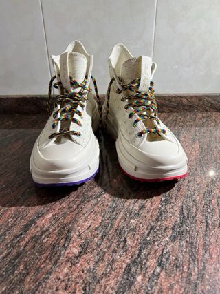 Converse run star legacy Pride edition