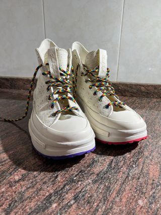Converse run star legacy Pride edition