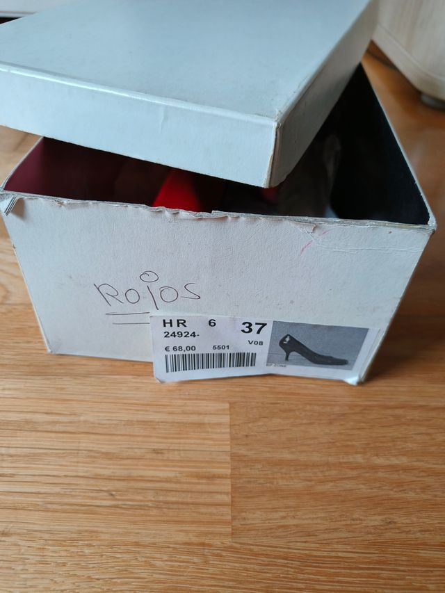 Zapatos tacones ante NUEVO 