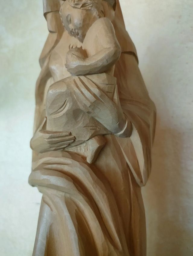 Madonna con bambino Gesù in legno