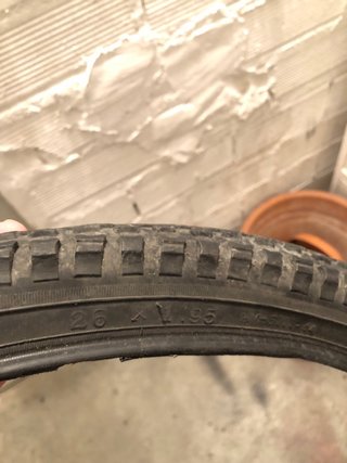 Cubierta mtb 26x1.95