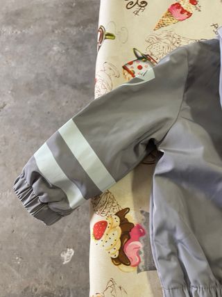 Giubbino con cappuccio 3/6 mesi