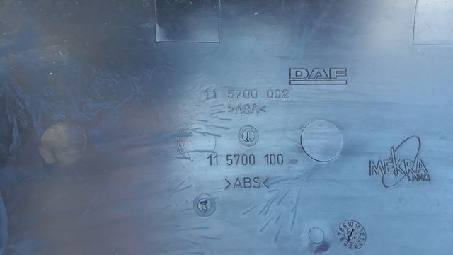 Copertura dello specchietto anteriore e anteriore. DAF