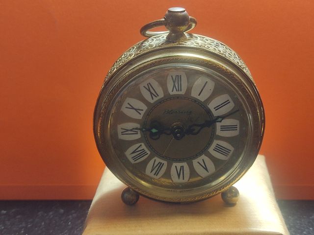 OROLOGIO DA SVEGLIATRICE A MOLLE