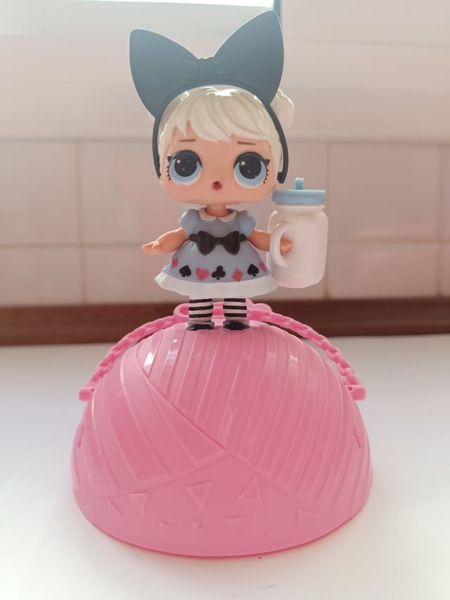 Muñequita colección lol surprise