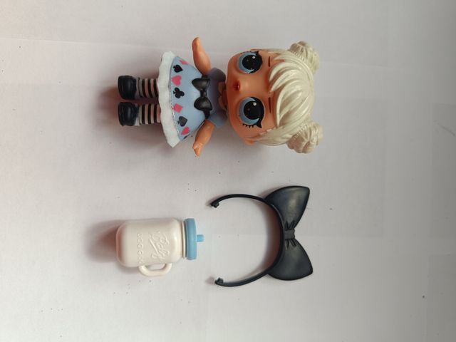 Muñequita colección lol surprise