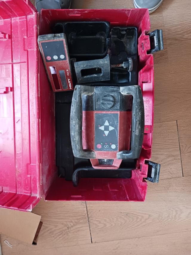 Laser hilti PR 20