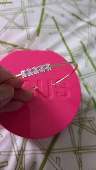 Pulsera rígida TOUS   oro y diamantes 