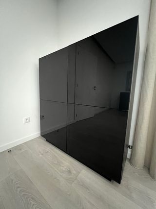 Móvel garrafeira em madeira