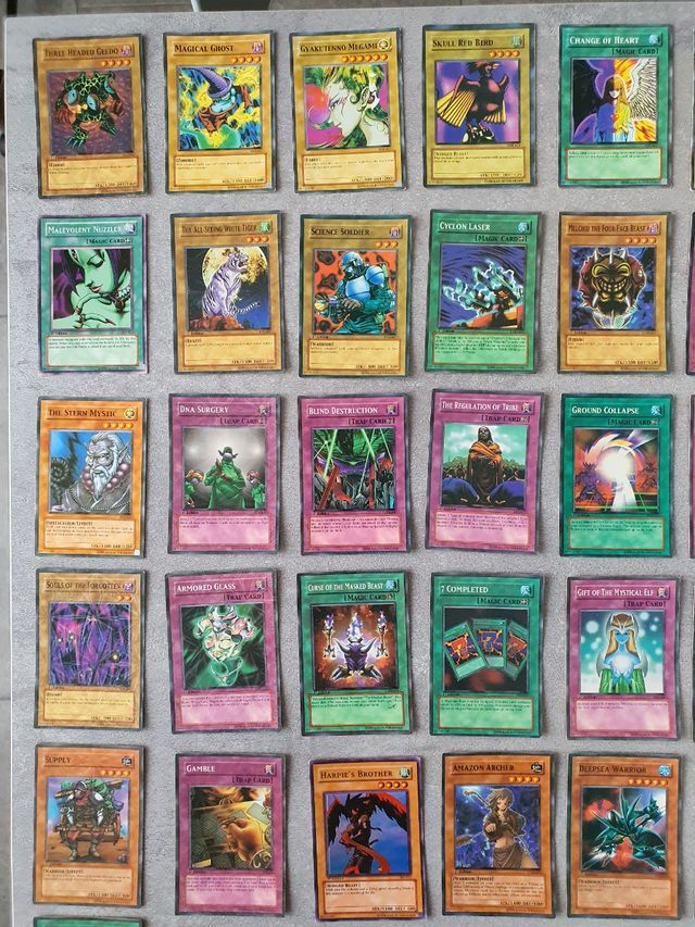 Carte Yu-Gi-Oh 1 edizione comuni rare holo