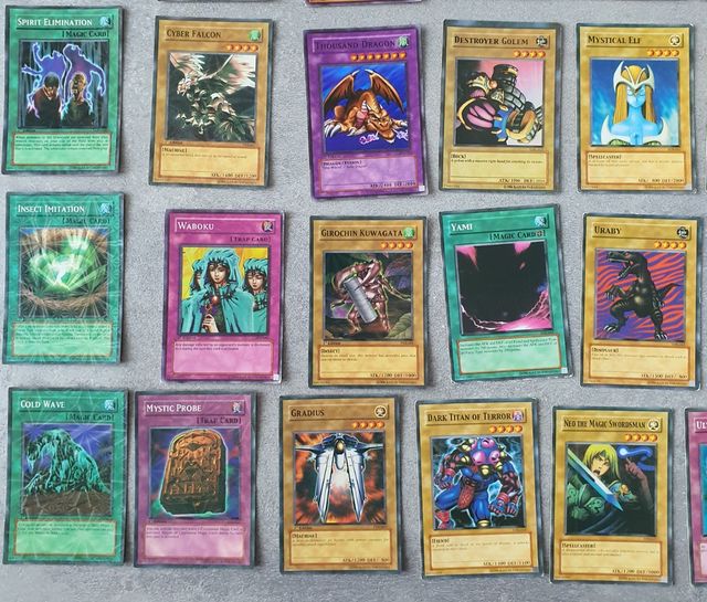 Carte Yu-Gi-Oh 1 edizione comuni rare holo