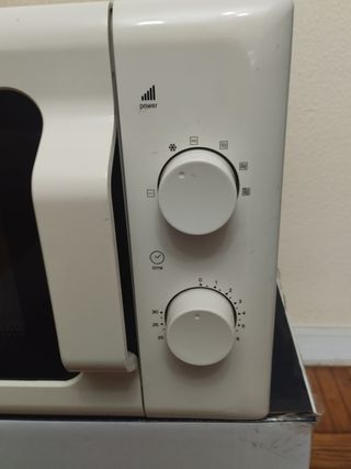 Microondas Taurus 20L