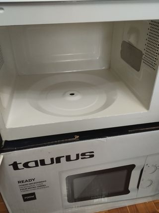 Microondas Taurus 20L