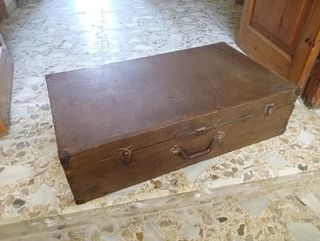 maleta madera
