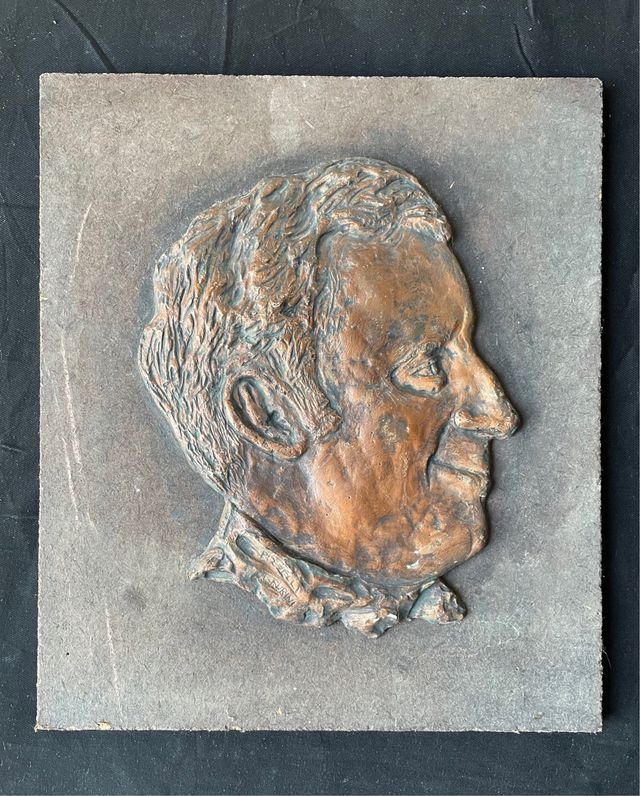 Bassorilievo in gesso