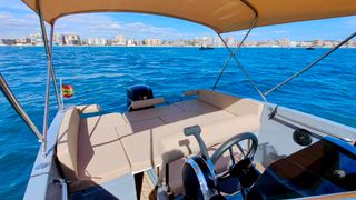 ALQUILER BARCO NUVA M6 - TITULÍN - CAMPOMANES
