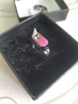 Anillo con cuchilla