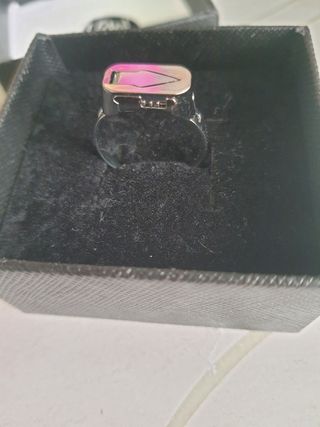 Anillo con cuchilla