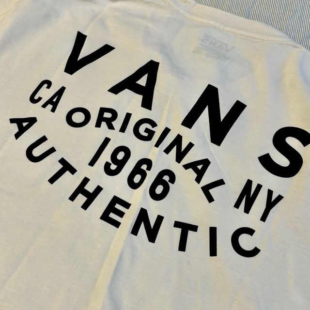 Camiseta Vans