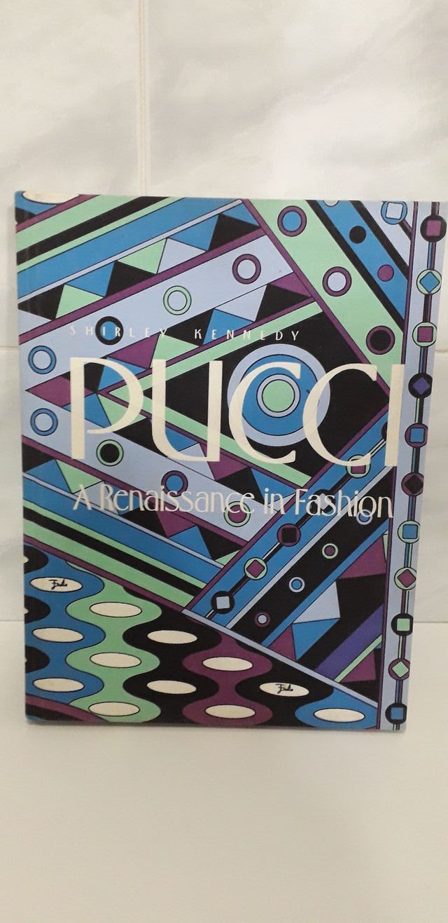 Shirley Kennedy - PUCCI - libro - 1991