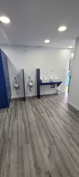 Contenedores maritimos club padel, tenis etc...