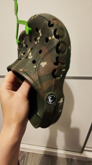 Crocs niño "camuflaje militar" Talla J1