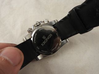 RELOJ JUVENIL KRONOS DE ACERO. FUNCIONA