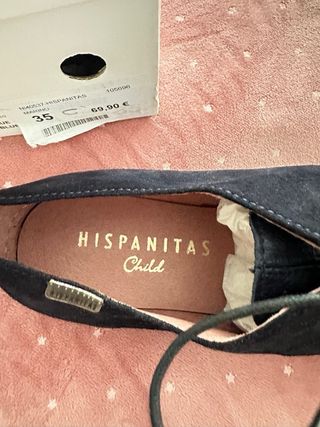 Zapatos niña sin estrenar.