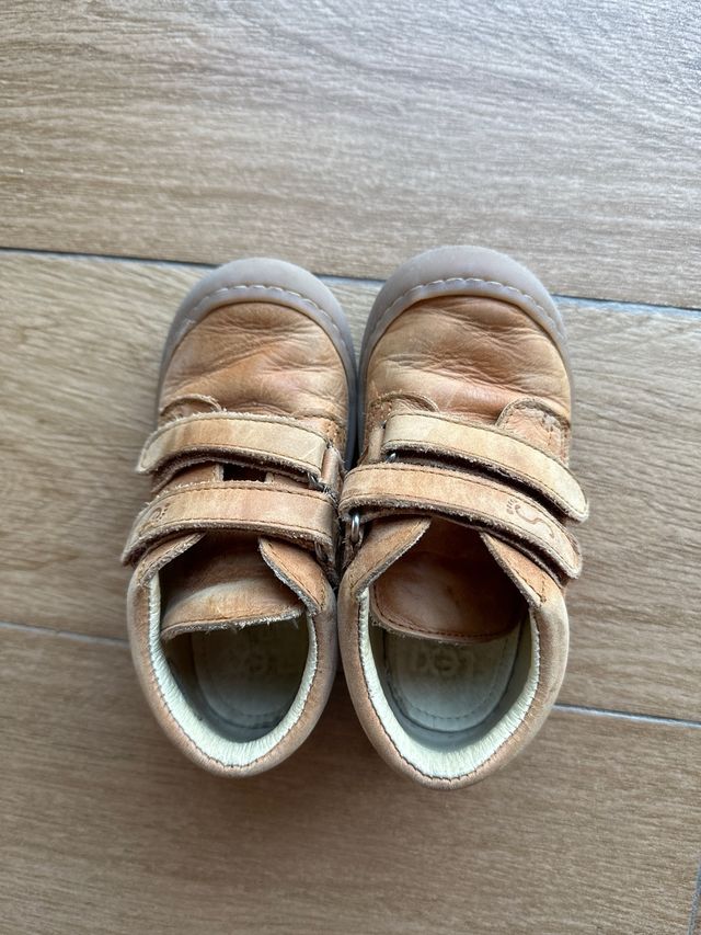 Zapatos respetuosos flexinens 25