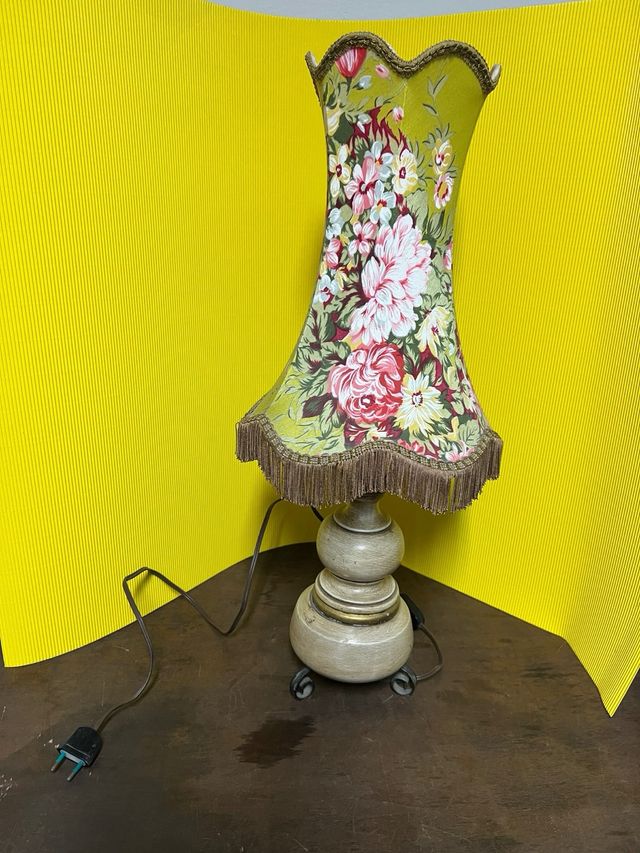 Lampada da tavolo vintage