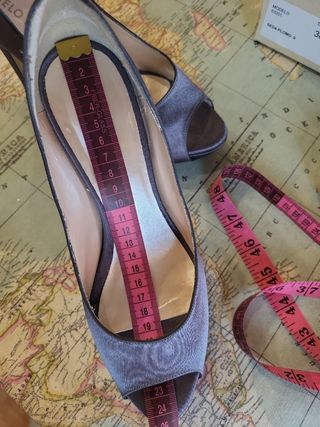 zapato fiesta gris plomo raso talla 39