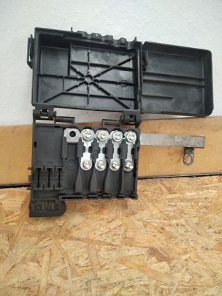 Caja fusibles