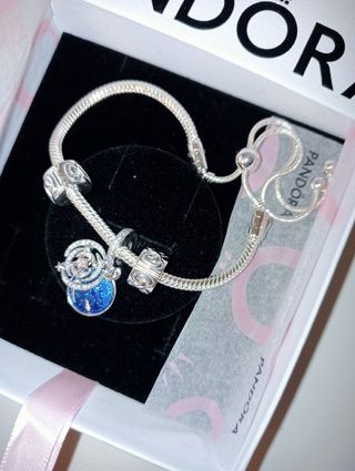 Bracciale e charm Pandora nuovi