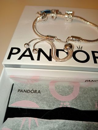 Bracciale e charm Pandora nuovi