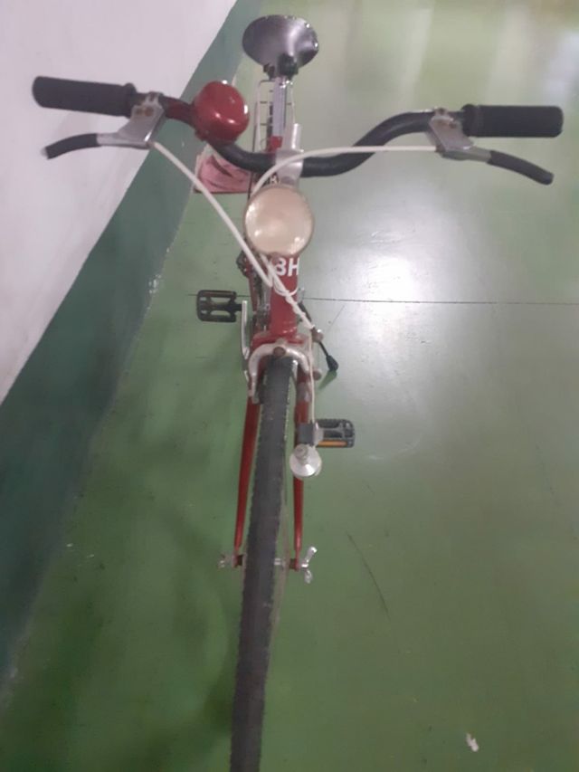 Bicicleta  BH antigua