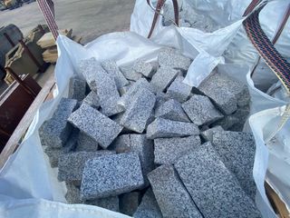ADOQUIN GRANITO RUSTICO 