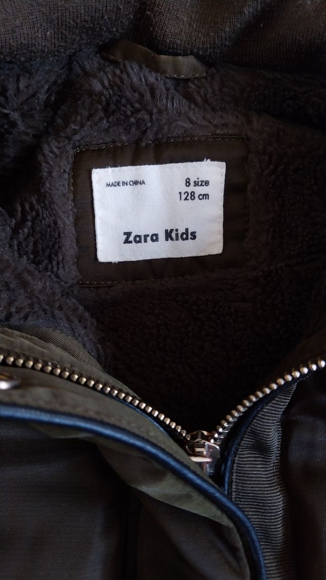 Abrigo niña capucha