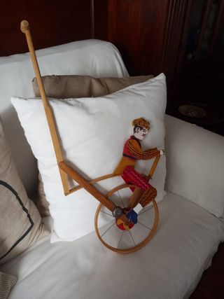 Correpasillos antiguo madera.Vintage