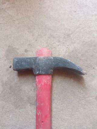 Martillo encofrar