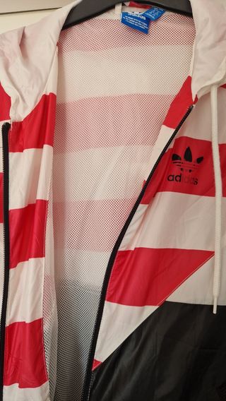 Chaqueta cortavientos mujer