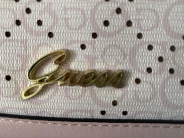 Bolso Guess rosa