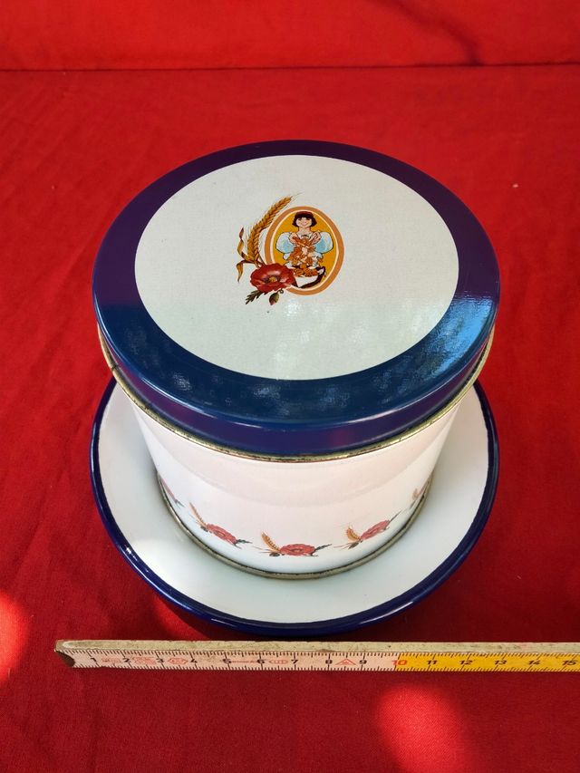 Contenitore cereali e piattino vintage