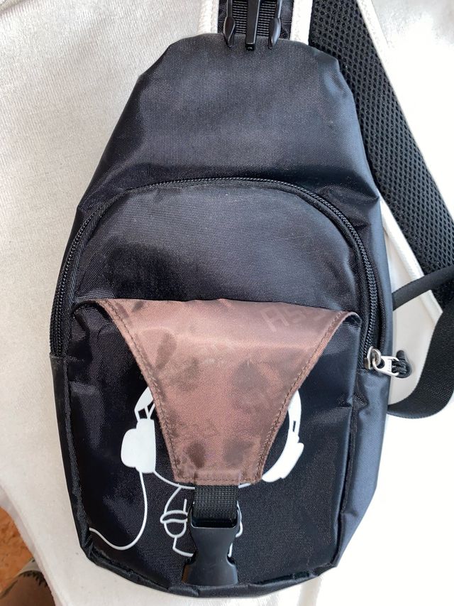 Bandolera kawaii negra vintage