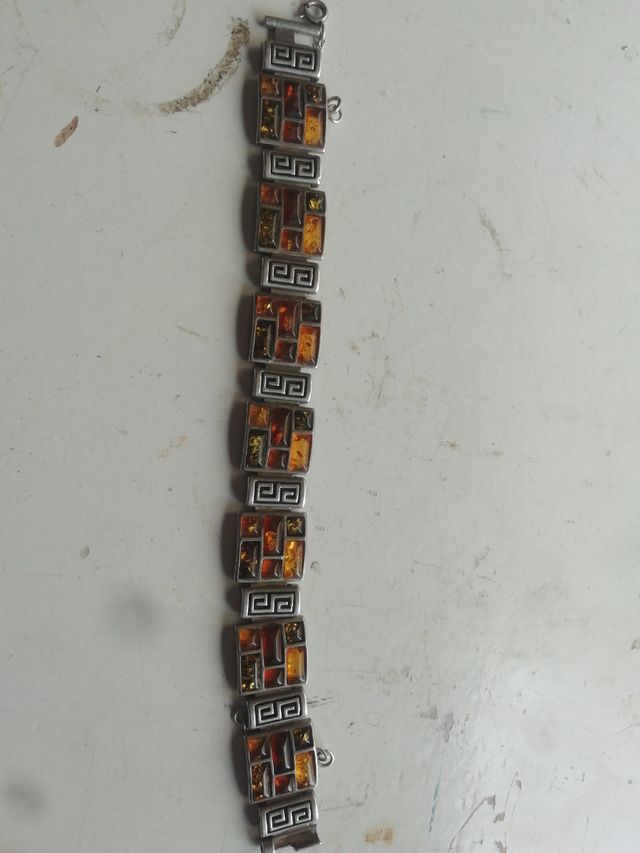 Antigua pulsera de plata con Ámbar 